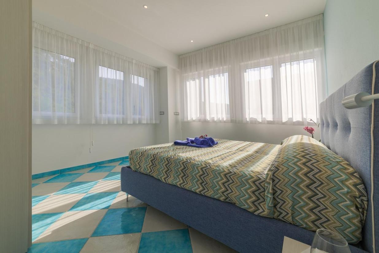 دييفا مارينا La Conchiglia Apartments المظهر الخارجي الصورة