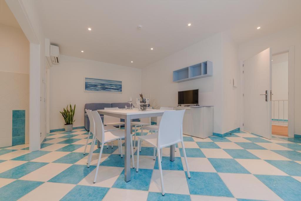 دييفا مارينا La Conchiglia Apartments المظهر الخارجي الصورة