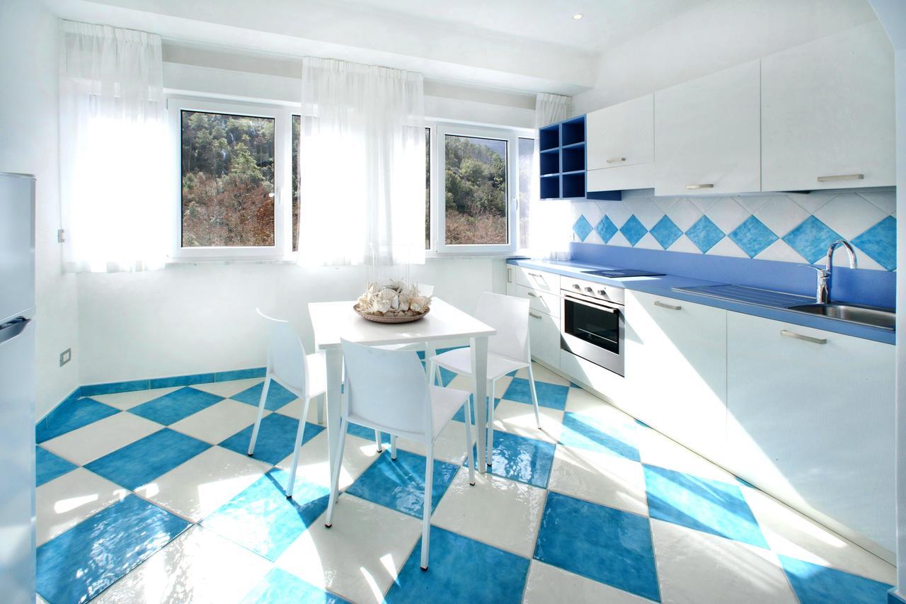 دييفا مارينا La Conchiglia Apartments المظهر الخارجي الصورة