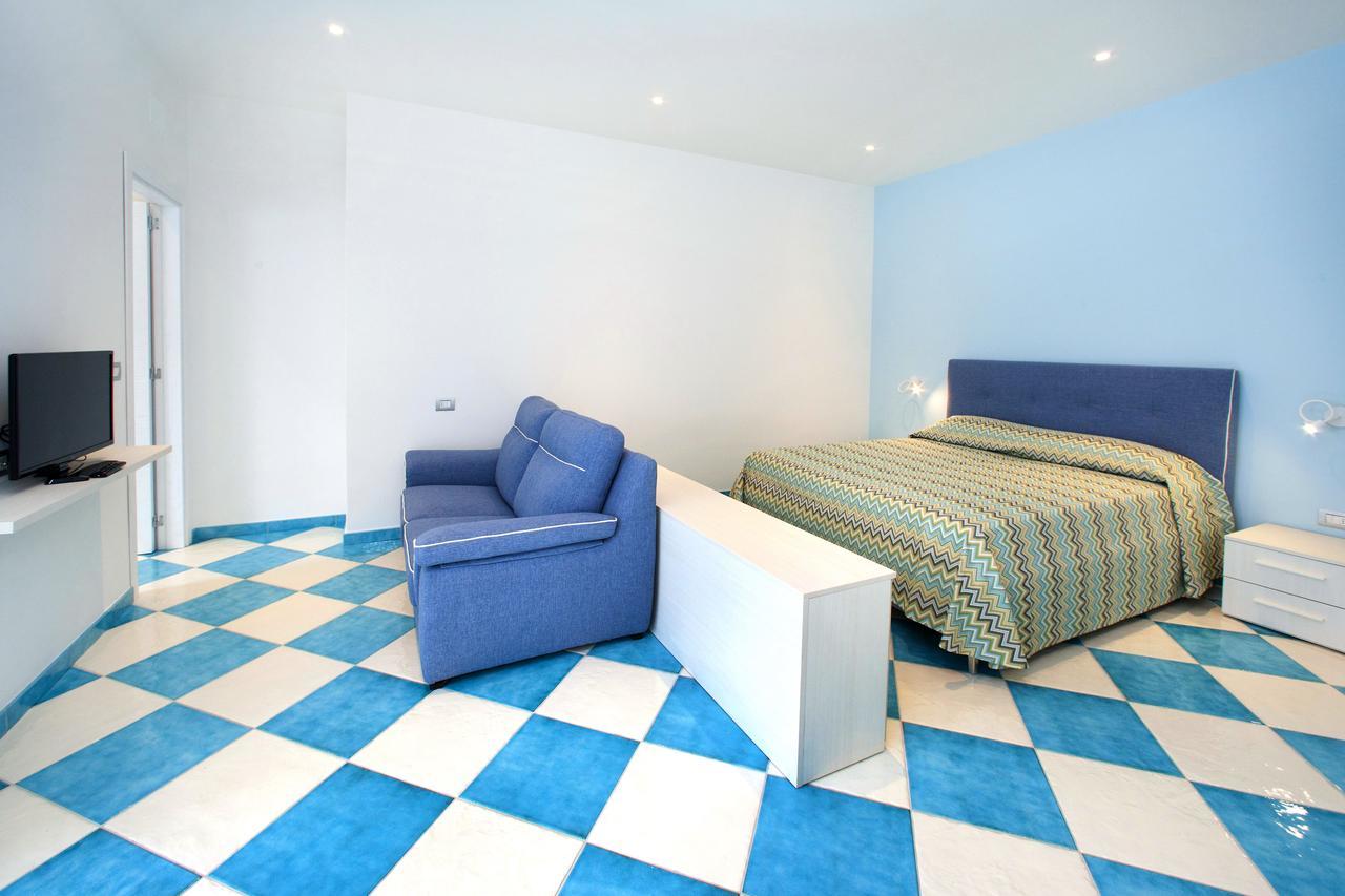 دييفا مارينا La Conchiglia Apartments المظهر الخارجي الصورة