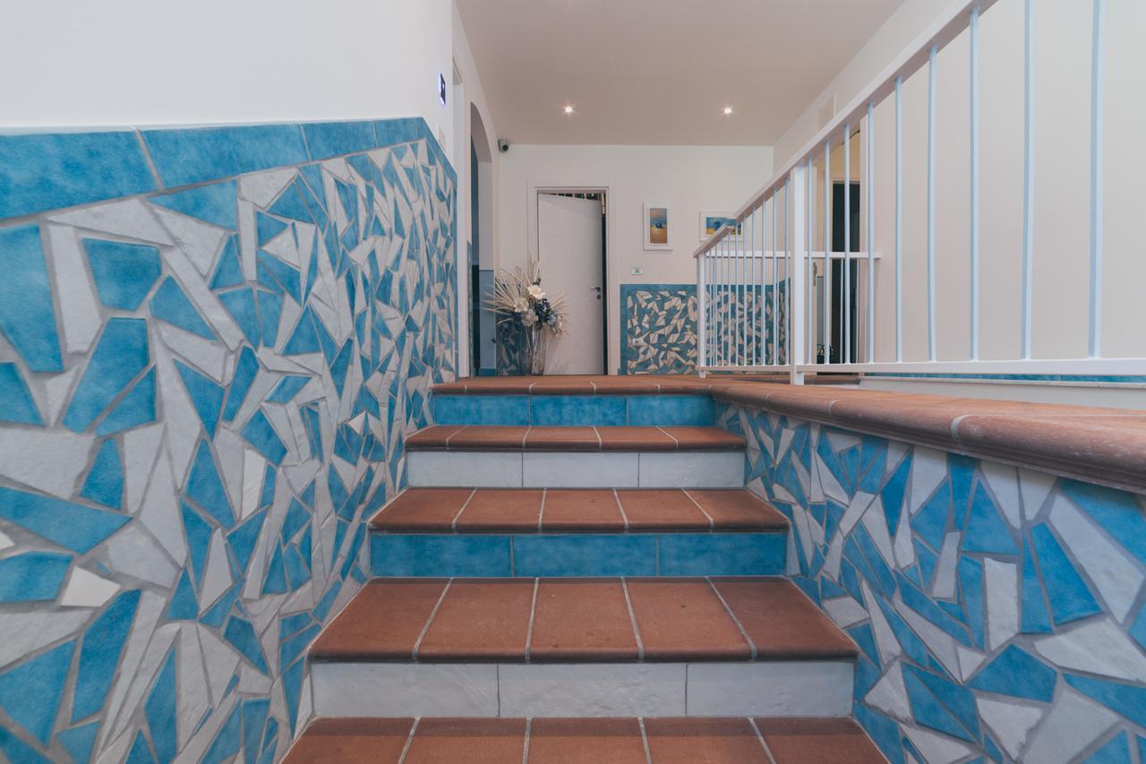 دييفا مارينا La Conchiglia Apartments المظهر الخارجي الصورة