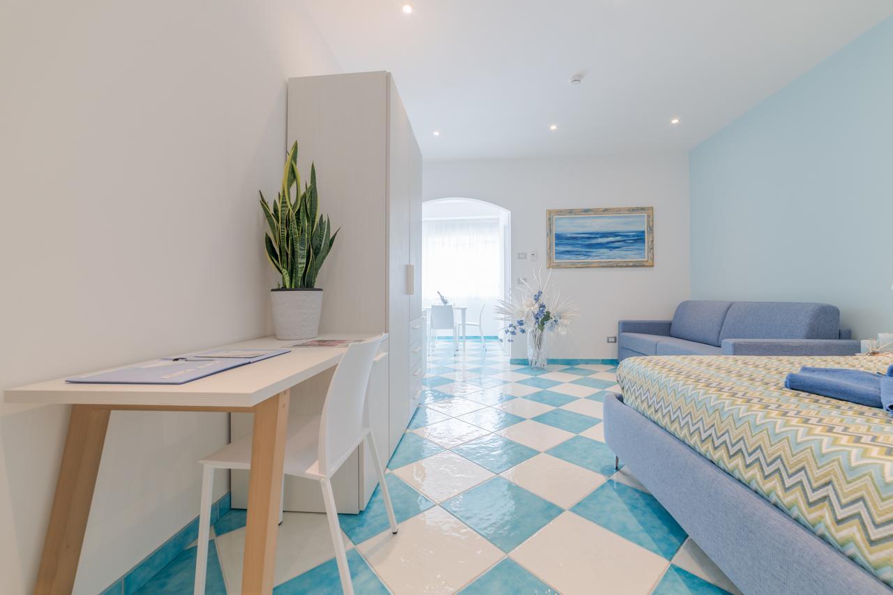 دييفا مارينا La Conchiglia Apartments المظهر الخارجي الصورة