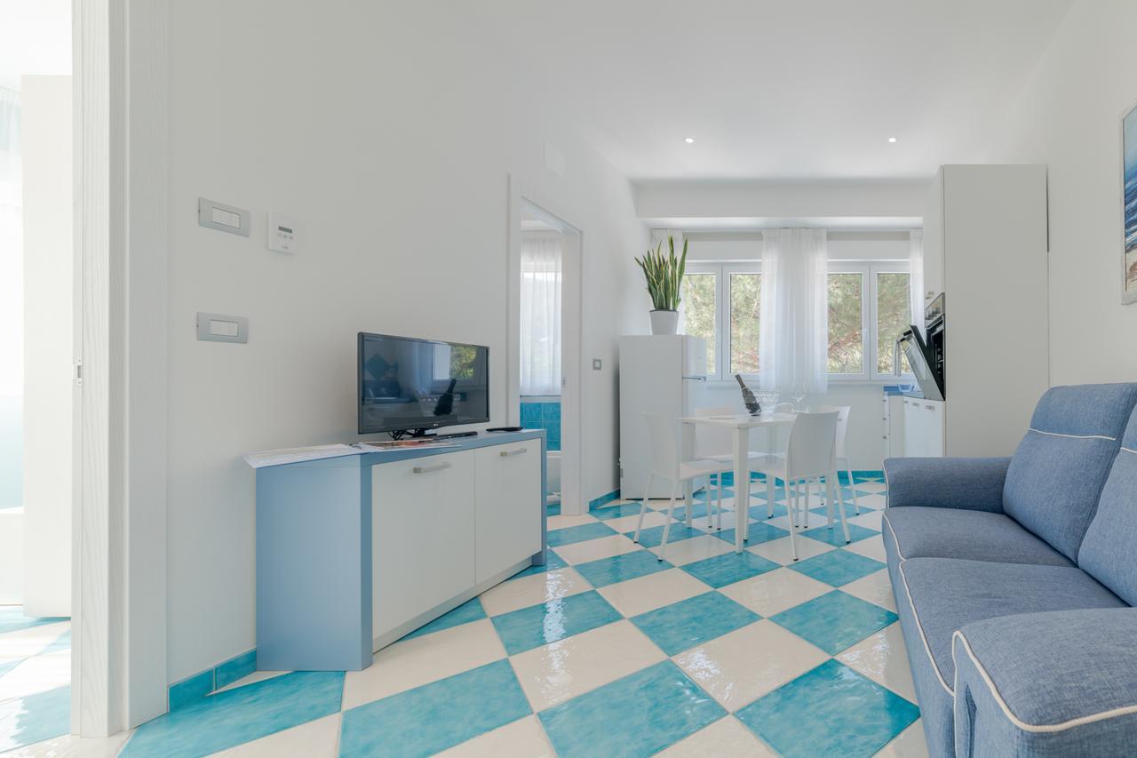 دييفا مارينا La Conchiglia Apartments المظهر الخارجي الصورة