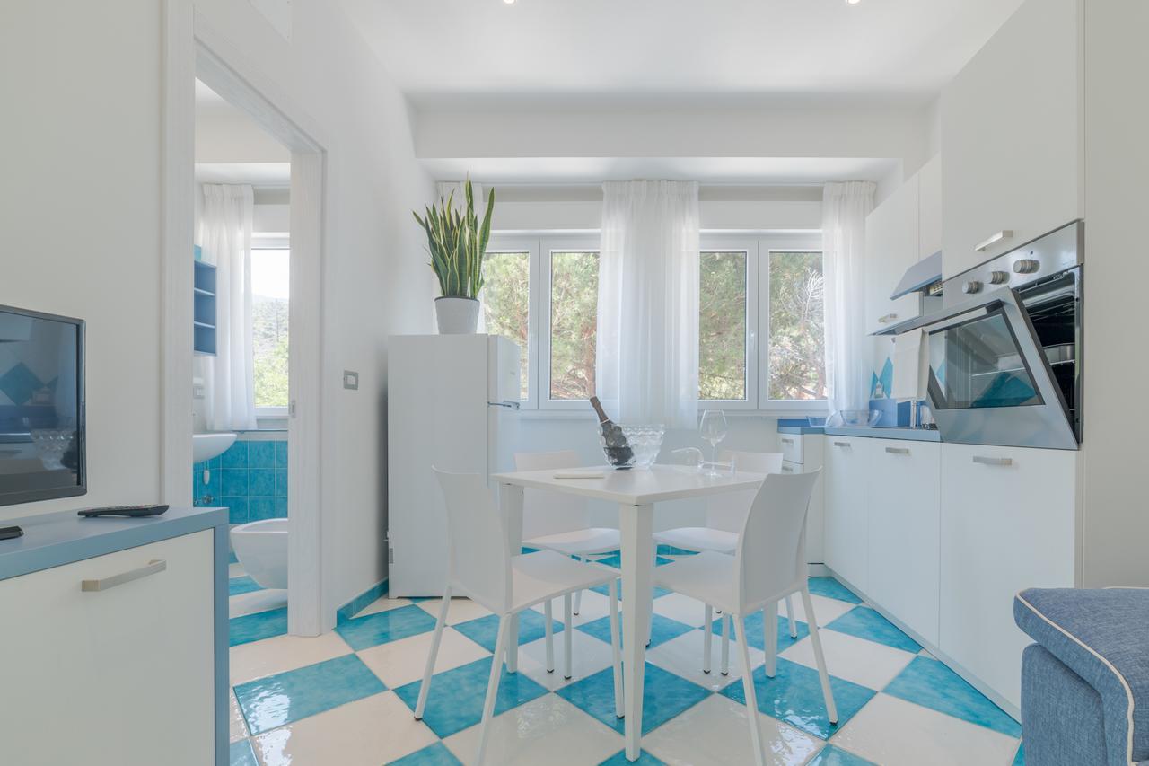 دييفا مارينا La Conchiglia Apartments المظهر الخارجي الصورة