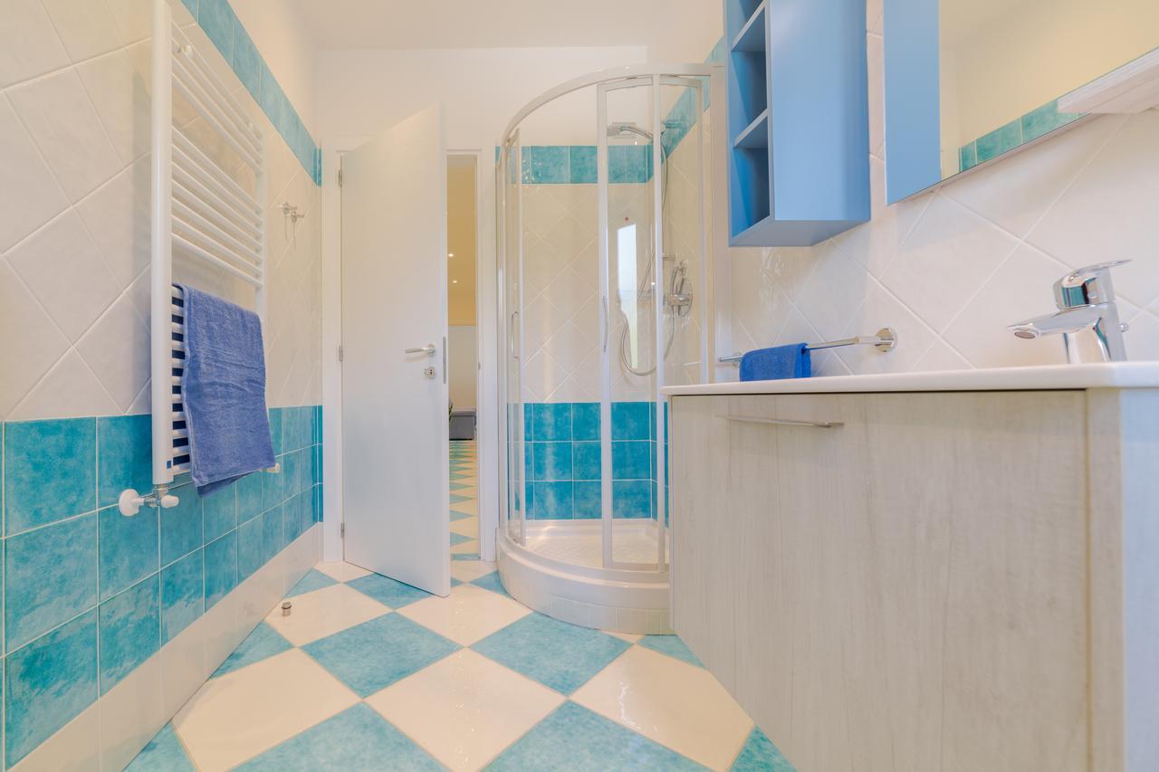 دييفا مارينا La Conchiglia Apartments المظهر الخارجي الصورة