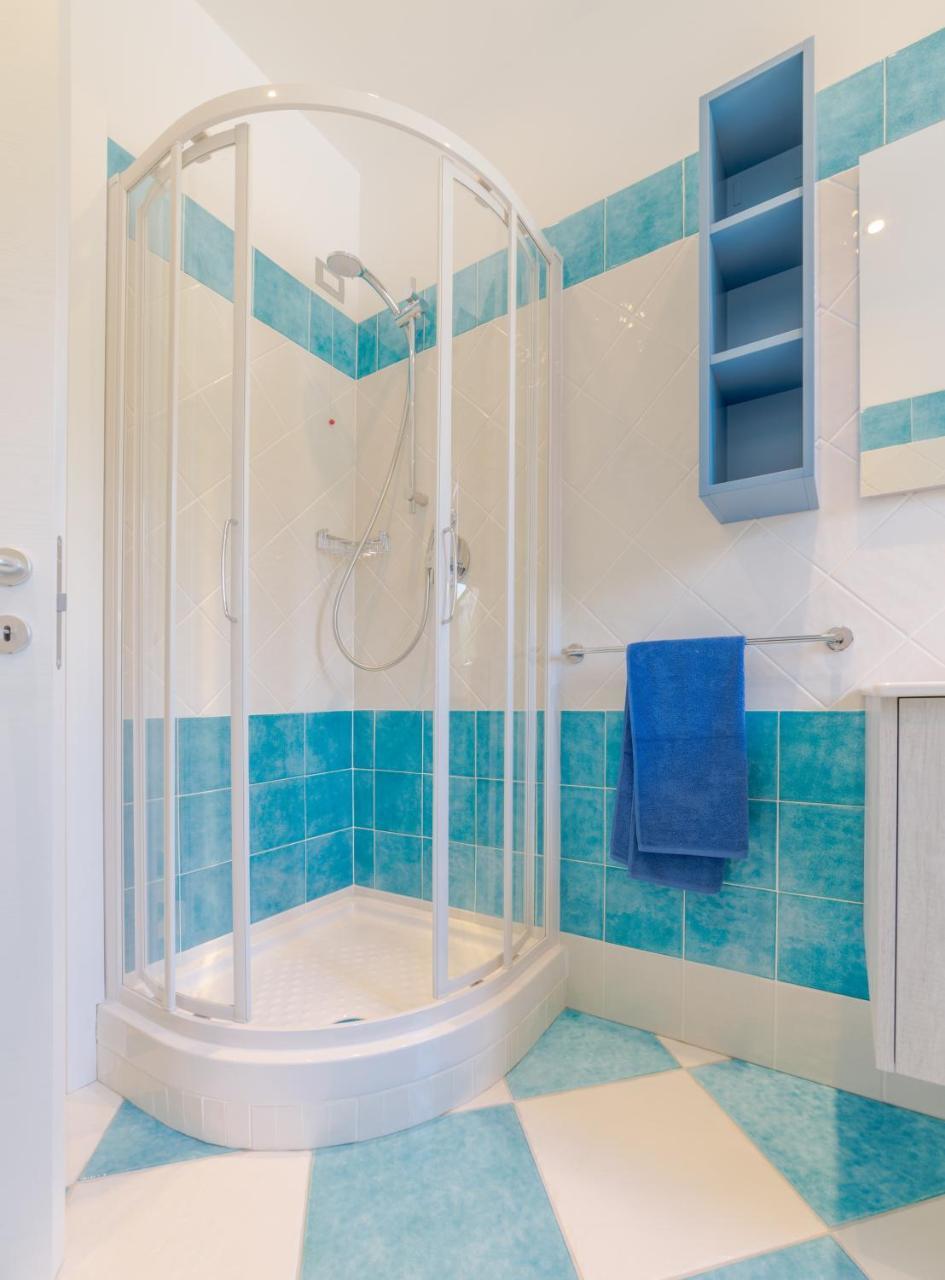 دييفا مارينا La Conchiglia Apartments المظهر الخارجي الصورة